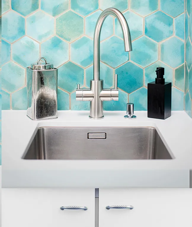 Küchenarmatur aus Edelstahl, LivingTap von Living Water aus Edelstahl V4A