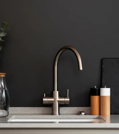 Edelstahl Armatur C-Auslauf