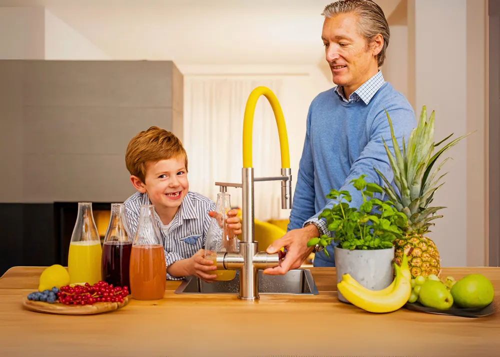LivingTap Flaschen von Living Water