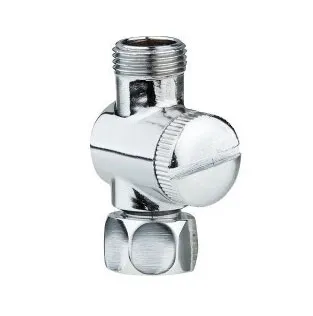 Glänzendes, silbernes Ventil mit Gewinde und regulierbarem Handrad.